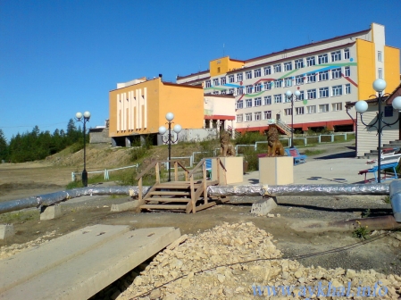 Лестница к школе