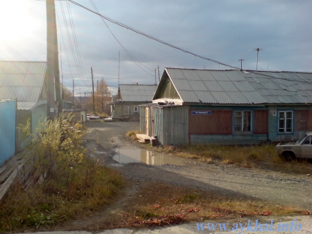 Ул. Иванова, д.6 (справа)