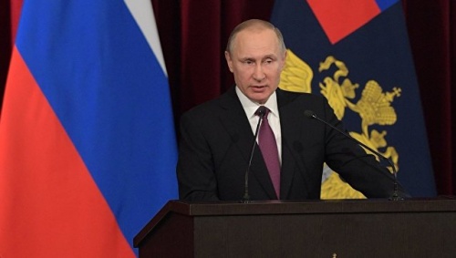 Президент Владимир Путин отправил в отставку 10 генералов из МВД, СК и ФСИН