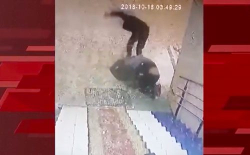 Видеофакт: В Якутске студенты грабили прохожих. Возбуждены уголовные дела