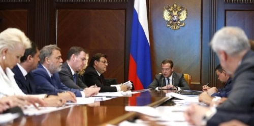 Медведев заявил о срыве поручений Президента из-за разгильдяйства