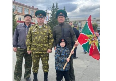 Чтобы были примером для наших детей