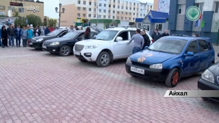 В Айхале прошло шоу «прокачанных» автомобилей