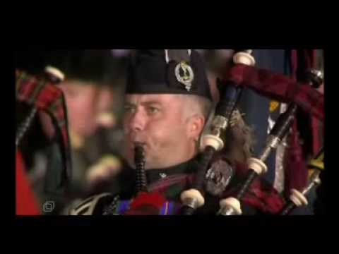 Moscow festival "Kremlin Zorya 2007". Bagpipes, Fireworks at the Red Square. "Amazing Grace"