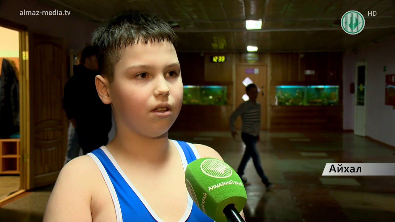 В Айхале прошёл турнир по вольной борьбе памяти Георгия Кадзова